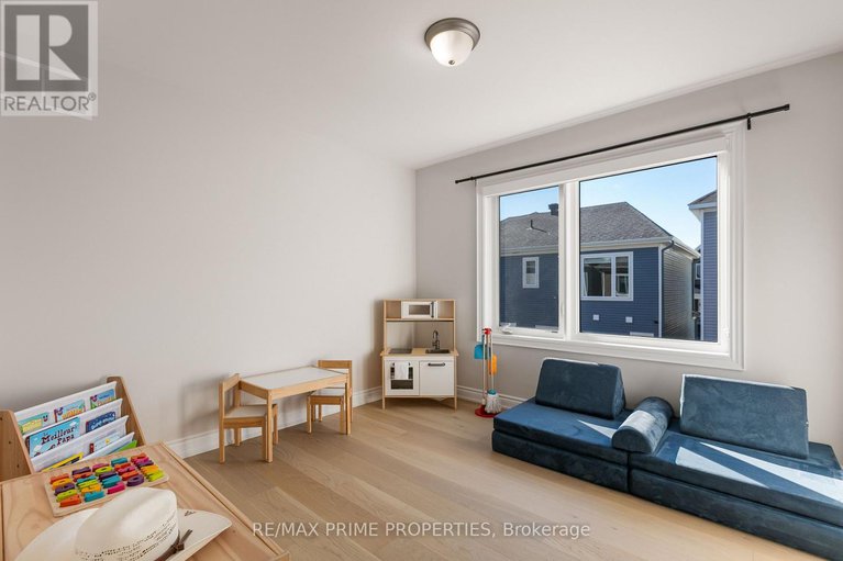 29119390/839-mercier-crescent/orleans-village/ottawa/ontario/K1W0N6_33