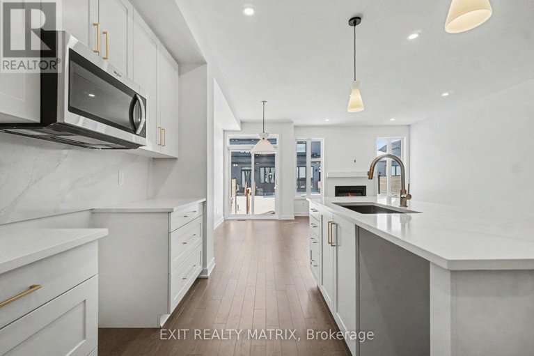 29440180/943-cologne-street/embrun/russell/ontario/K0A1W0_9