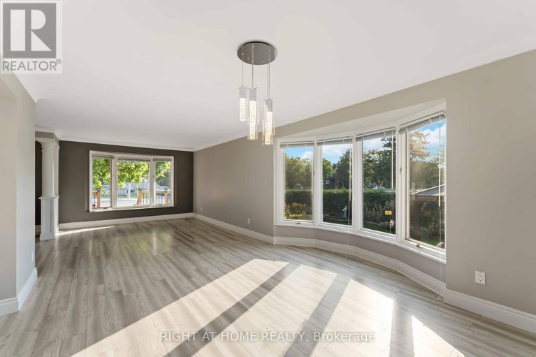 28502747/599-donald-street/overbrookcastle-heights/ottawa/ontario/K1K1L3_9