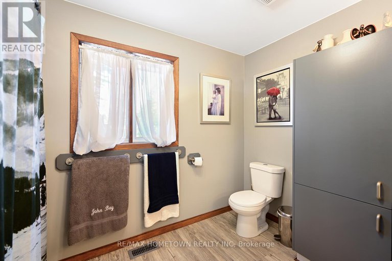 28970416/12402-county-road-18-road/south-dundas-williamsburgh-twp/south-dundas/ontario/K0C2H0_26
