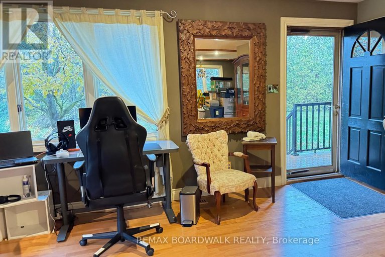 29371555/3042-dangerfield-road-e/north-grenville-twp-kemptville-south/north-grenville/ontario/K0G1J0_6