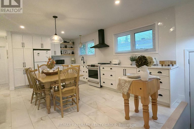 29062143/2424-joliffe-street/hawthorne-meadows/ottawa/ontario/K1G1G9_7