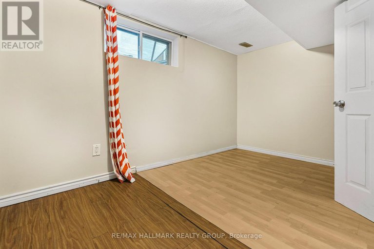 28717176/2666-regina-street/britannia/ottawa/ontario/K2B6X8_28