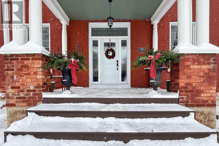 29254147/298-barr-street/renfrew/renfrew/ontario/K7V1J8_4