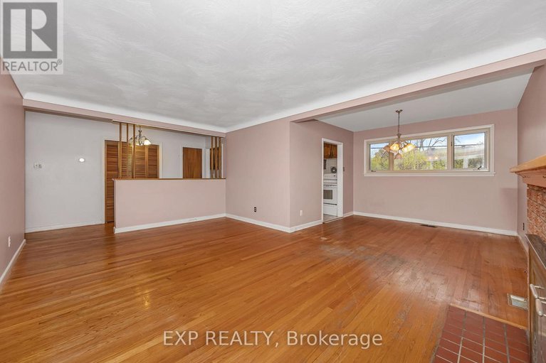 29071775/2393-sheldon-avenue/queensway-terrace-southridgeview/ottawa/ontario/K2C1K4_7