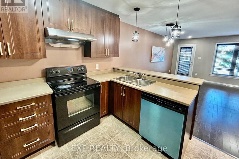 28550905/208-shanly-private/stonebridge/ottawa/ontario/K2J5X6_8