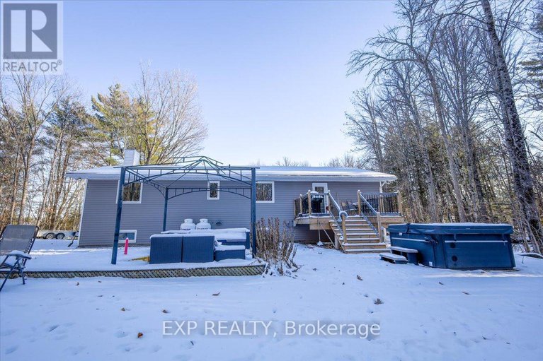 29166870/702-cedar-hill-road/pakenham/mississippi-mills/ontario/K0A2X0_29