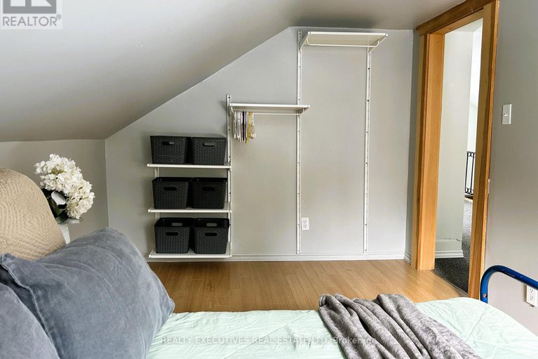 29413176/10030-glen-stewart-road/south-dundas-matilda-twp/south-dundas/ontario/K0E1C0_20