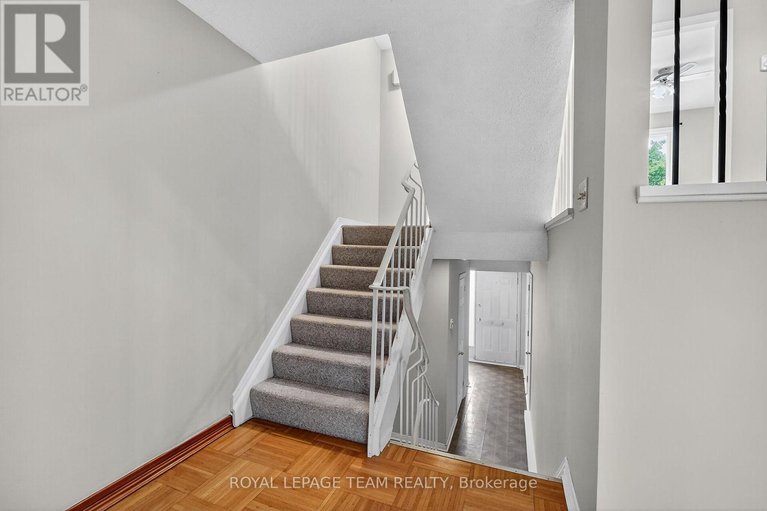 28941002/11-peary-way/katimavik/ottawa/ontario/K2L1Z9_13