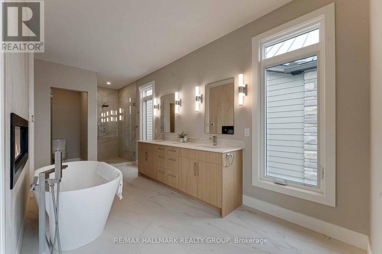 29049856/110-theberge-private/meadowlandsst-claire-gardens/ottawa/ontario/K2G4T1_19