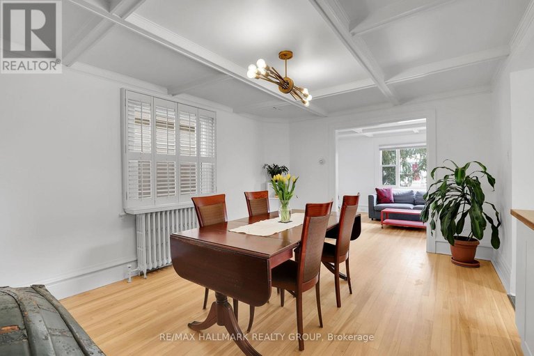 29565294/105-queen-mary-street/overbrookcastle-heights/ottawa/ontario/K1K1X4_12