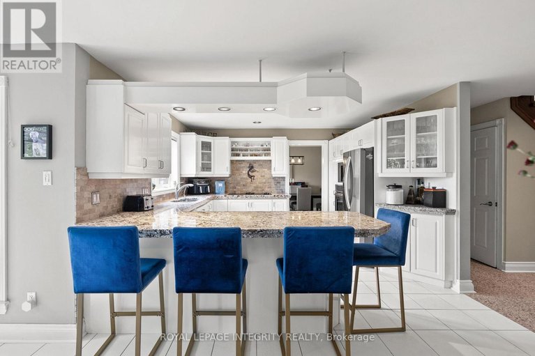 29609930/6-marchbrook-circle/rural-kanata-central/ottawa/ontario/K2W1A1_22