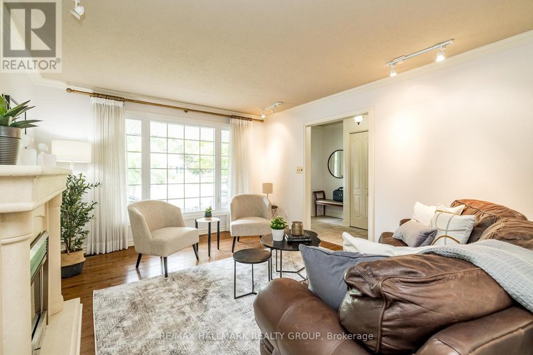 28987847/12-ancona-crescent/briargreen/ottawa/ontario/K2G0N8_15