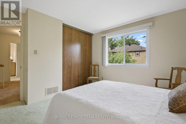 28550903/22-hewitt-way/katimavik/ottawa/ontario/K2L3S6_35