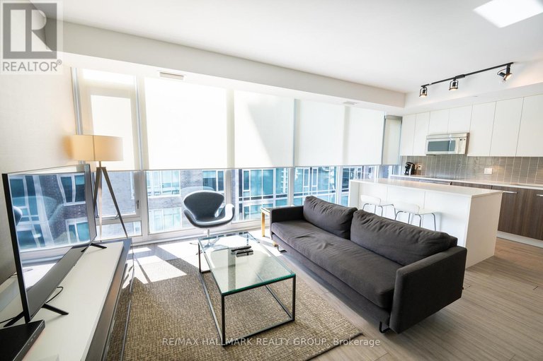 29318664/611-111-champagne-avenue/west-centre-town/ottawa/ontario/K1S5V3_9