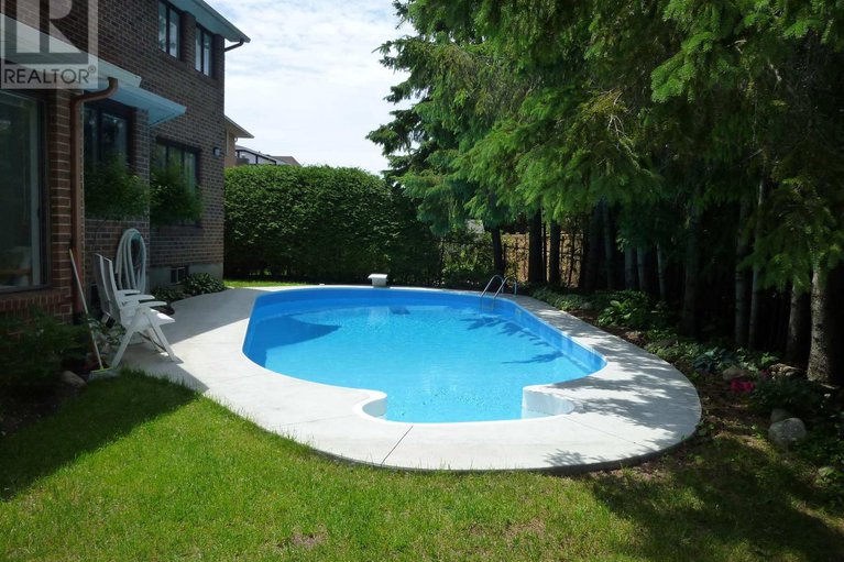 28875252/3-red-oaks-trail/stittsville-central/ottawa/ontario/K2S1E2_33