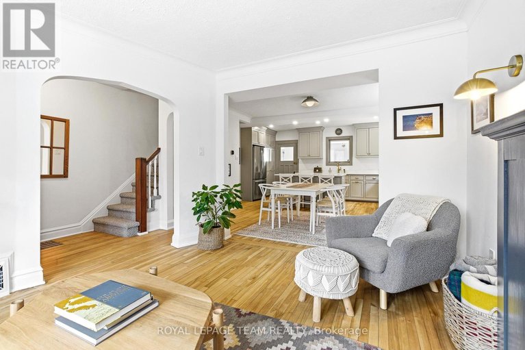 29576095/45-harmer-avenue-n/ottawa-west/ottawa/ontario/K1Y0T5_5