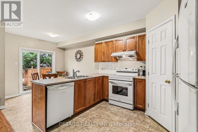 29670499/1109-brasseur-crescent/fallingbrookgardenway-south/ottawa/ontario/K4A5A2_9