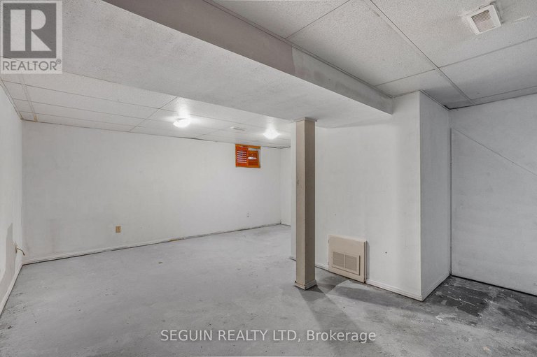 29101231/6138-brookside-lane/convent-glen-south/ottawa/ontario/K1C2K7_25