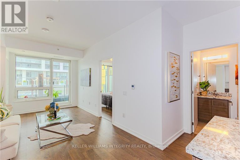 28222065/311-320-miwate-private/mechanicsville/ottawa/ontario/K1R6K8_18