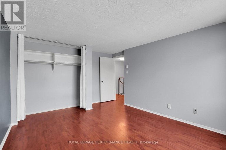 29402527/8d-lovell-lane/westcliffe-estates/ottawa/ontario/K2H9B6_16