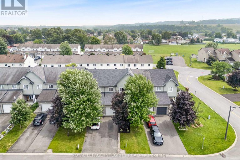 28684495/216-eliot-street/town-of-rockland/clarence-rockland/ontario/K4K0E6_30