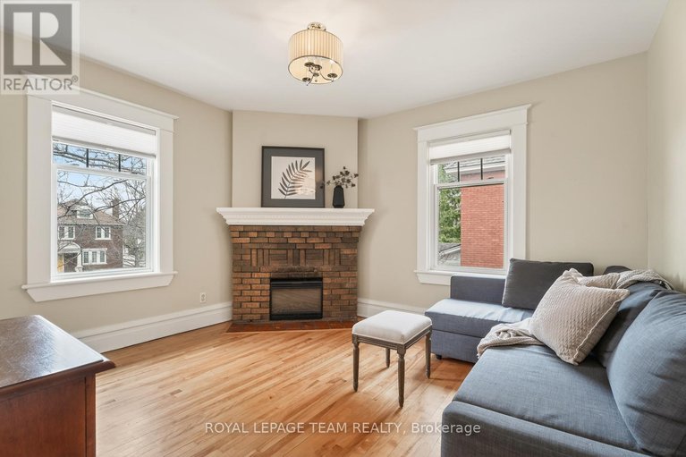 29651781/318-clemow-avenue/glebe/ottawa/ontario/K1S2B8_15