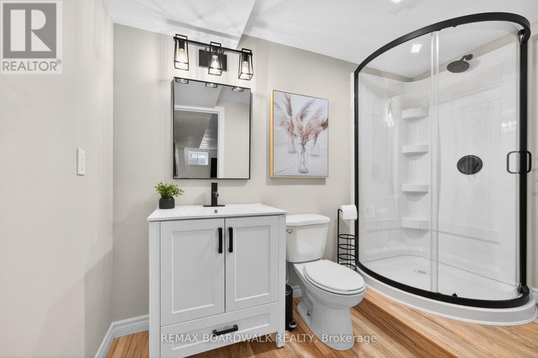 29620530/38-thunderbolt-street/emerald-meadowstrailwest/ottawa/ontario/K2V0L9_36