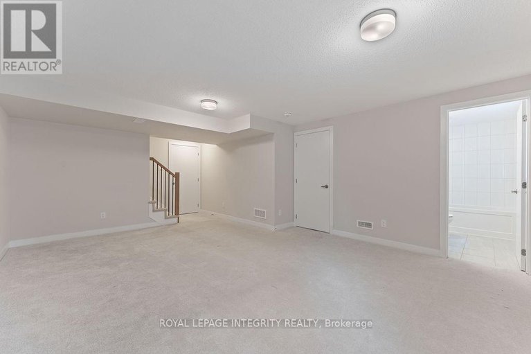 28798690/255-falsetto-street/mer-bleuebradley-estatesanderson-park/ottawa/ontario/K1W1E9_23