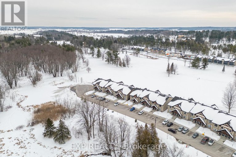 29434594/1101-310-masters-lane/town-of-rockland/clarence-rockland/ontario/K4K0L3_29