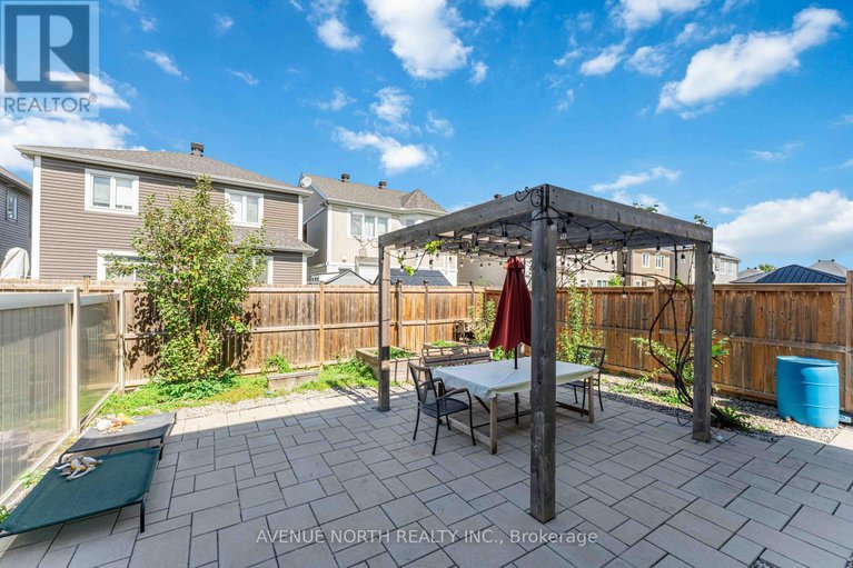 28779553/210-des-soldats-riendeau-street/half-moon-bay/ottawa/ontario/K2J5Z4_42