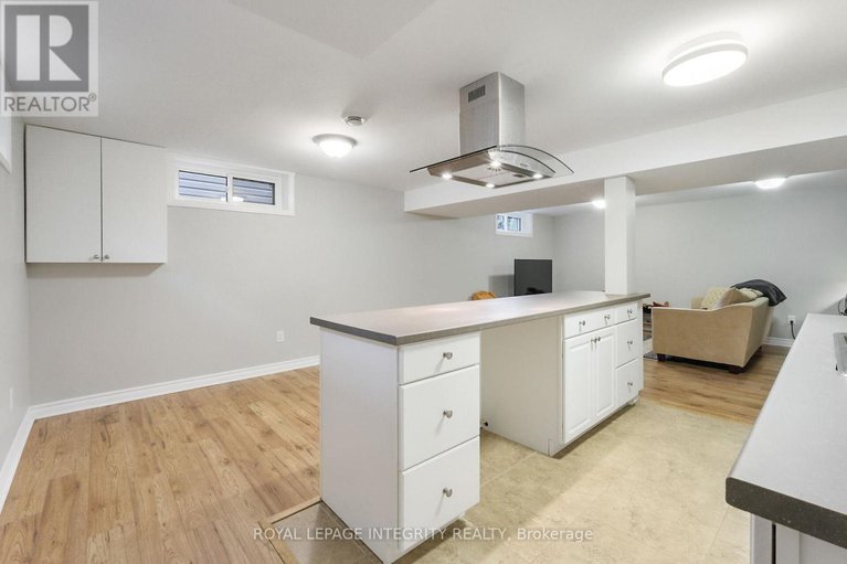 28810538/840-cork-street/elmvale-acres/ottawa/ontario/K1G1Y2_34
