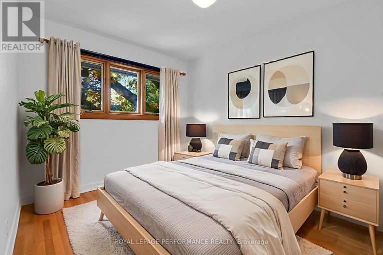 29023236/1394-wesmar-drive/alta-vista/ottawa/ontario/K1H7T5_13