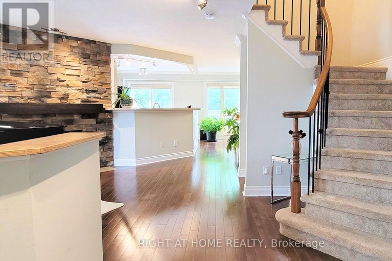 28858841/542-aberfoyle-circle/morgans-grantsouth-march/ottawa/ontario/K2K3R2_3