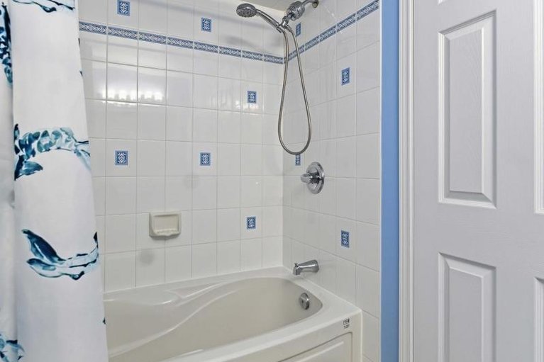 29637003/49-pennard-way/hunt-club-parkgreenboro/ottawa/ontario/K1T4C1_25