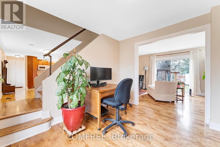 28211943/145-general-avenue/carlington/ottawa/ontario/K1Z7W9_14