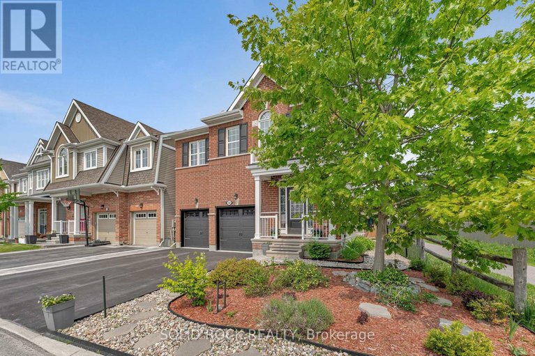 28437911/32-solaris-drive/emerald-meadowstrailwest/ottawa/ontario/K2M0L6_4