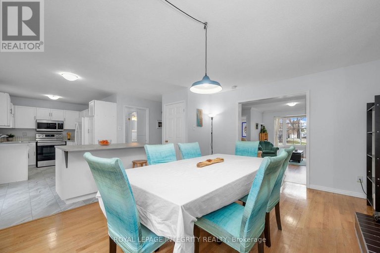 29119539/268-mceachern-crescent/bilberry-creekqueenswood-heights/ottawa/ontario/K1E3K5_8