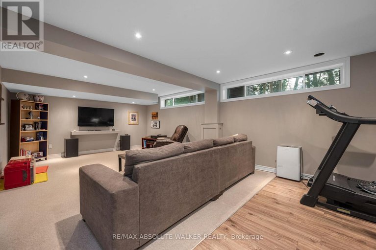 28463619/1881-greenacre-crescent/beacon-hill-south/ottawa/ontario/K1J6S7_25