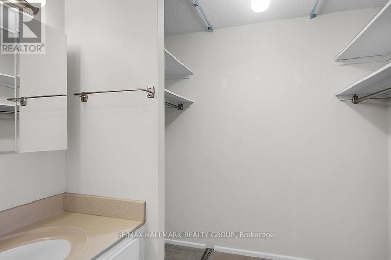 28608351/410-1081-ambleside-drive/woodroffe/ottawa/ontario/K2B8C8_19