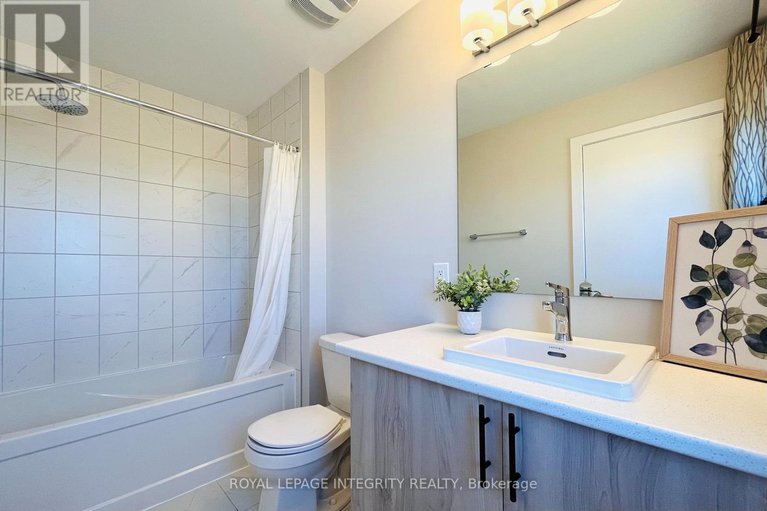 28795491/324-canadensis-lane/half-moon-bay/ottawa/ontario/K2J6X8_33