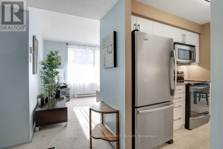28552109/1904-470-laurier-avenue-w/ottawa-centre/ottawa/ontario/K1R7W9_8