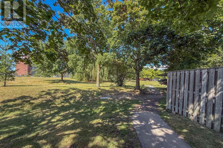 28932004/64-2570-southvale-crescent/sheffield-glenindustrial-park/ottawa/ontario/K1B5B7_43