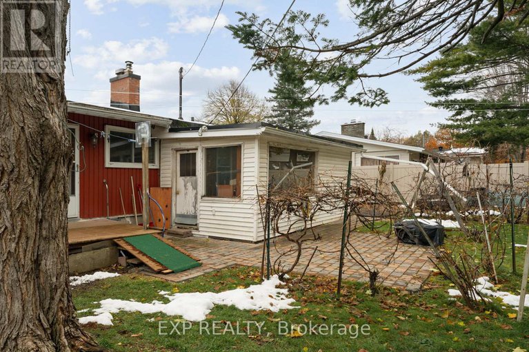 29114115/1233-meadowlands-drive-e/city-viewskylinefisher-heightsparkwood-hills/ottawa/ontario/K2E6K2_46