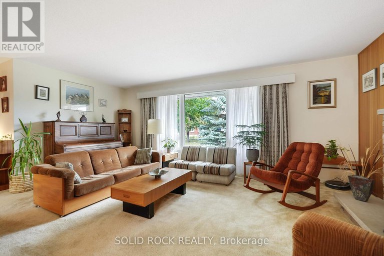 28902933/1034-riddell-avenue-s/braemar-park/ottawa/ontario/K2C2J7_3