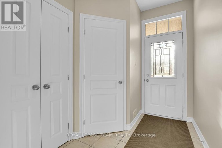 29406955/541-salzburg-drive/notting-hillsummerside/ottawa/ontario/K4A0C6_4