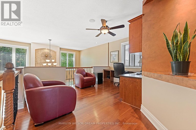 28816591/1095-halton-terrace/morgans-grantsouth-march/ottawa/ontario/K2W1G8_30