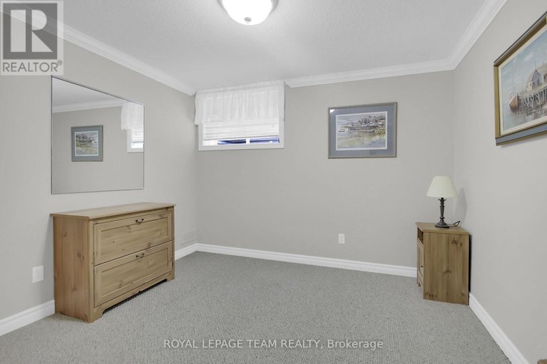 28641849/35-fieldcrest-avenue/longfields/ottawa/ontario/K2J4Y8_35