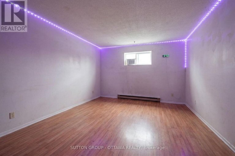 29589925/1112-st-pierre-street/convent-glen-south/ottawa/ontario/K1C1L5_25