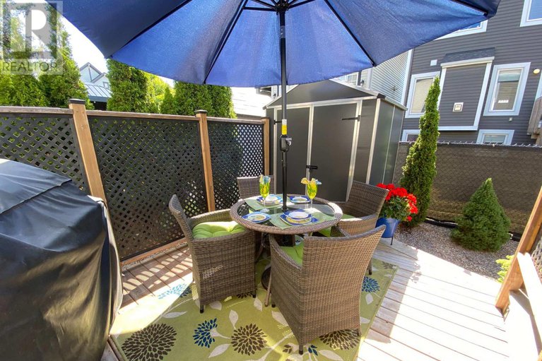 29339123/979-shimmerton-circle/emerald-meadowstrailwest/ottawa/ontario/K2M0L4_30